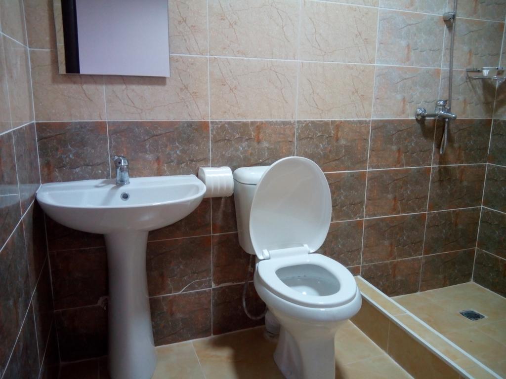 Yukon Otel Bosteri Dış mekan fotoğraf